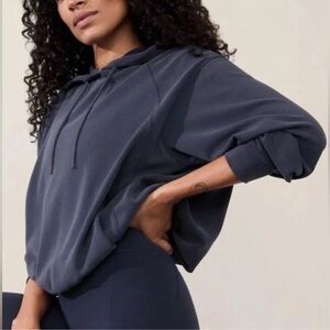 Athleta Seasoft Navy blue hoodie with bubble hem - XL